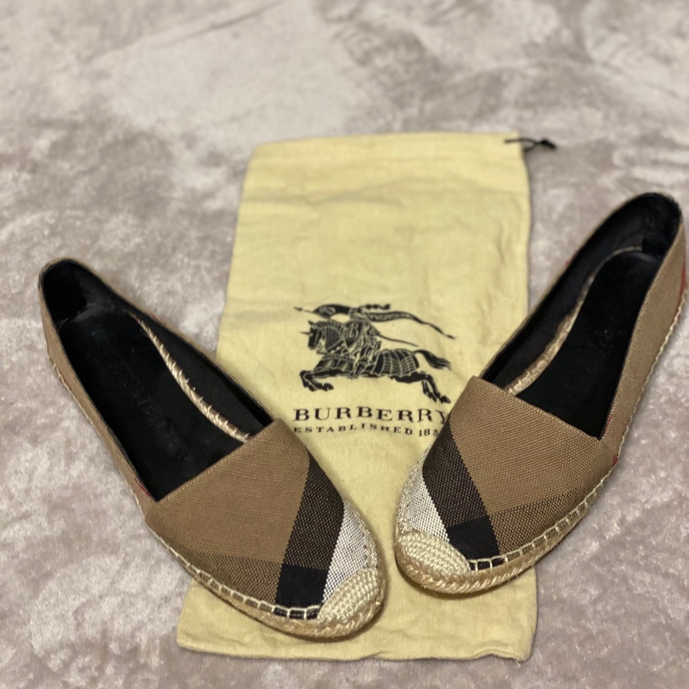 Burberry
Hodgeson Check Canvas Flat Espadrille,